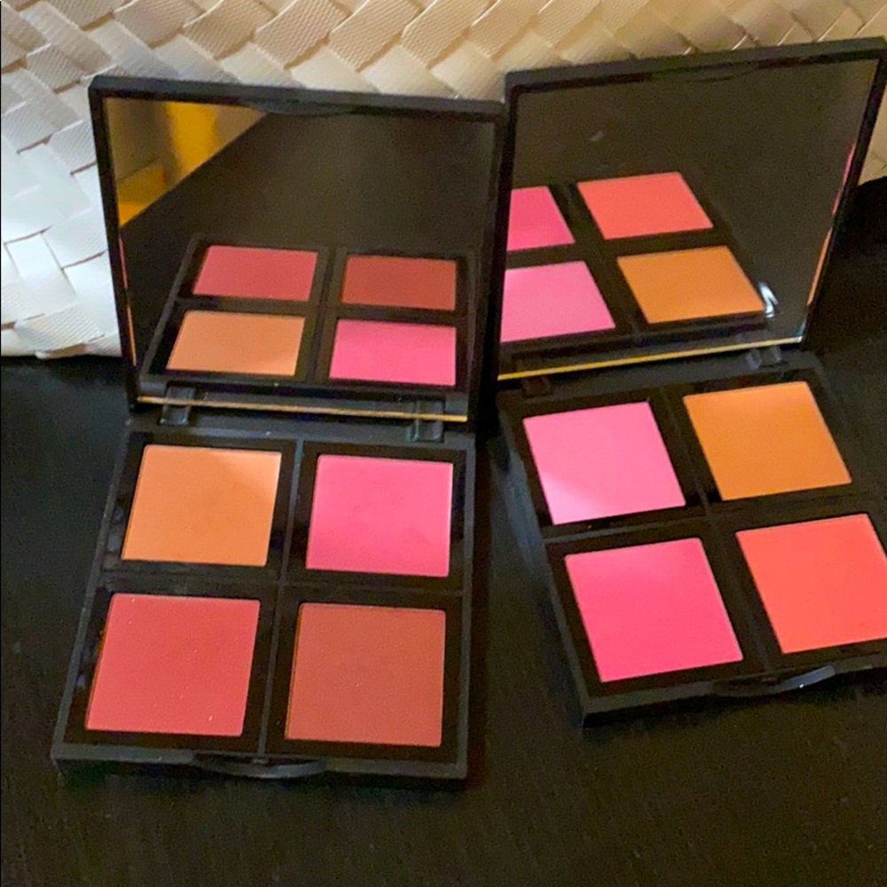 2 elf blush palettes <3